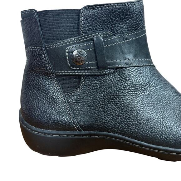 Clarks Textured Black Leather Booties - Picture 12 of 16